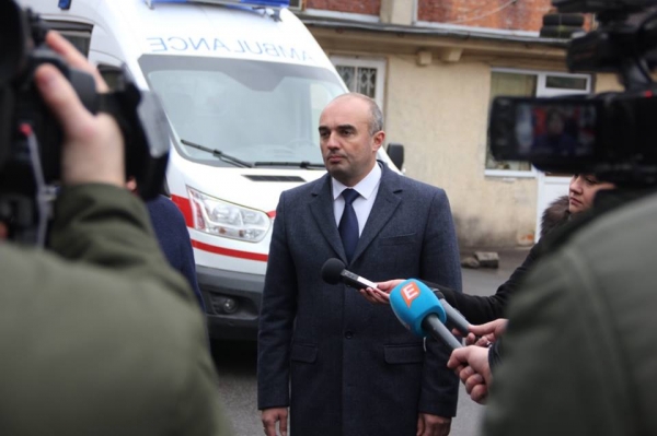 Центр медицини катастроф отримав нові машини швидкої допомоги