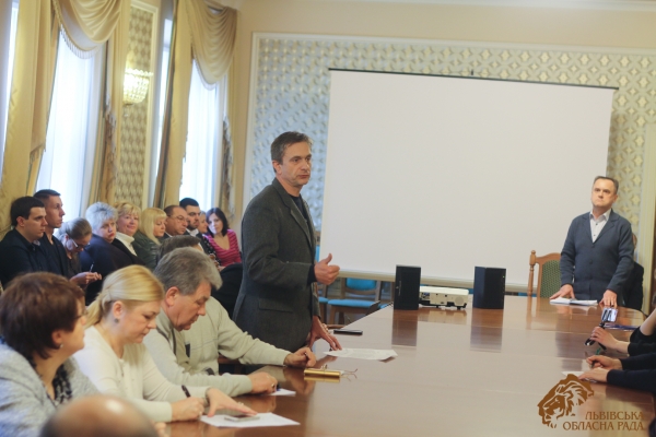 Кандидати на керівні посади закладів охорони здоров`я виступили перед громадськістю