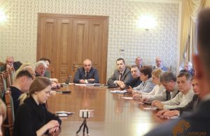 Кандидати на керівні посади закладів охорони здоров`я виступили перед громадськістю