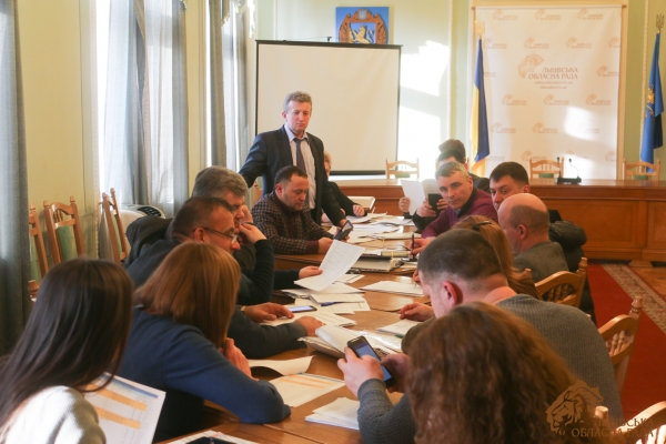 На Львівщині погодили переліки доріг, які ремонтуватимуть у 2018 році