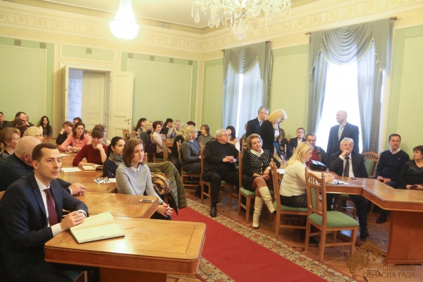 Оголошено конкурси на заміщення посад керівників 14 закладів охорони здоров’я