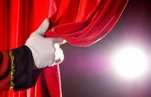 Схід і Захід разом: Театр імені Юрія Дрогобича готує виставу для гастролей на Луганщину