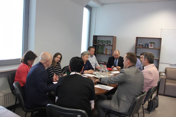 Володимир Гірняк: Робоча група активно працює над шляхами виходу зі складної ситуації, в якій знаходиться «Арена Львів»