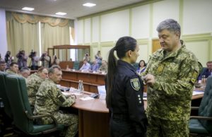 Президент нагородив двох львівських поліцейських орденом «За мужність»