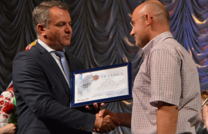 Ко Дню медицинского работника в области отметили лучших работников отрасли