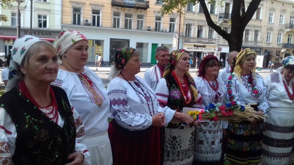 Буський район презентував у обласному центрі обряд народного весілля на етноалеї “Унікальна Львівщина”