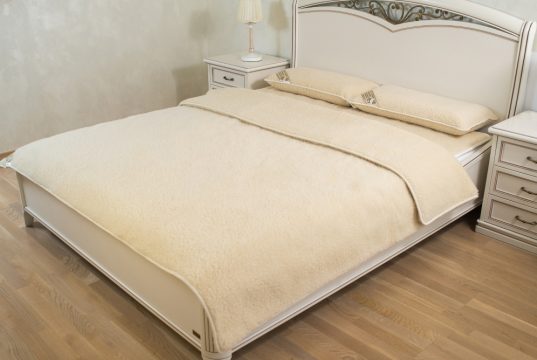 Одеяло зимнее Wollwelt Wolllamm