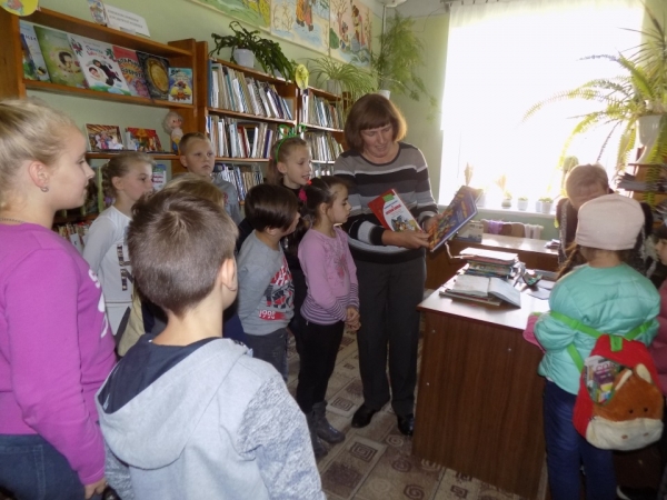 У рамках відзначення Всеукраїнського Дня бібліотек працівники Буської дитячої книгозбірні провели зі своїми читачами низку цікавих заходів
