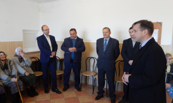 У Буському терцентрі соціального обслуговування відбулись урочистості до Міжнародного Дня людей похилого віку