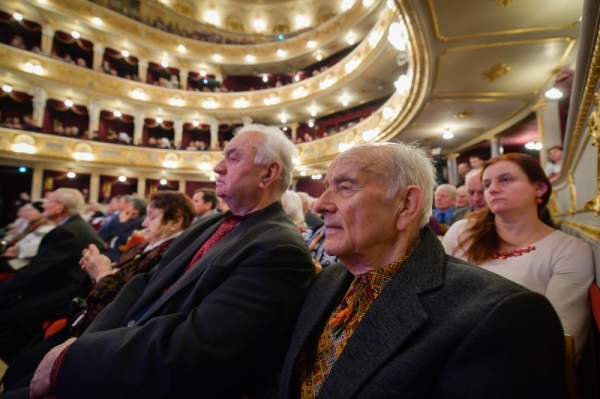 Діяльність Товариства «Просвіта» назавжди вписана в історію українського державотворення – Президент привітав зі 150-річчям створення Товариство