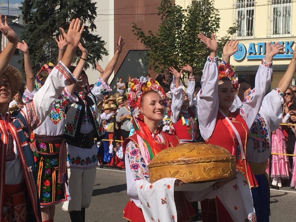 У Кам’янці-Бузькій святкують 400-річчя українського театру