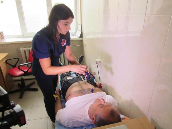 Львівських надзвичайників обстежили у кардіологічному центрі