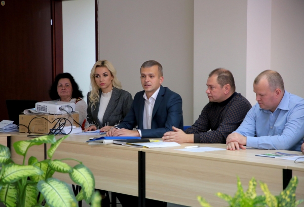 Проєкт USAID проводить навчання фермерів із фінансової грамотності