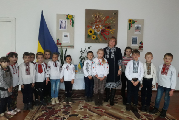 День Гідності та Свободи відзначили школярі Ріпнівської ЗОШ