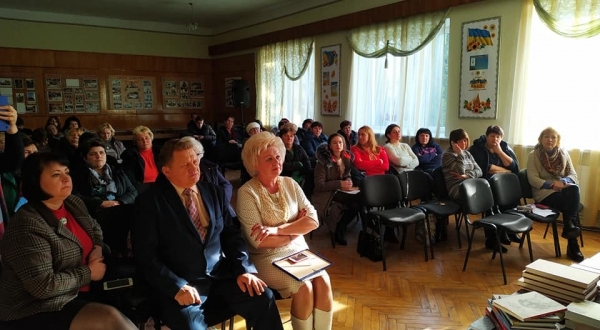 В Буському РНД відбулася зустріч-спогад пам'яті письменника Романа Іваничука