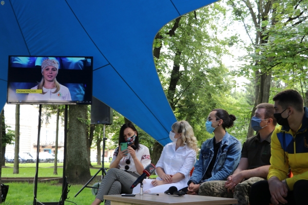 У сквері «На валах» презентували відеоролик про успішну молодь Львівщини