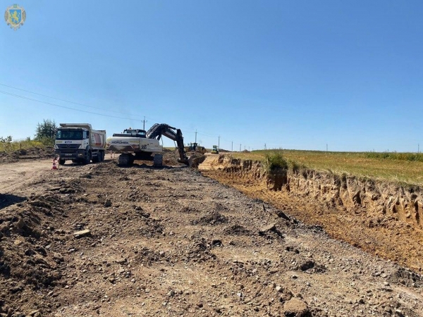«Велике будівництво» триває: на Львівщині ремонтують дорогу Городок-Повітно