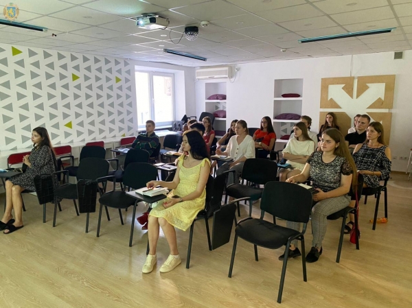 На Львівщині триває програма профорієнтації для молоді