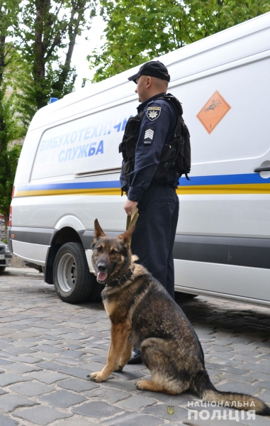 Поліцейські затримали зловмисника, який повідомив про замінування трамваю у Львові