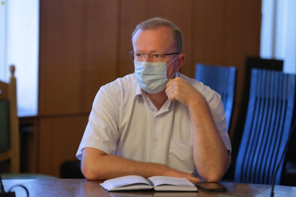 На Львівщині для семи дітей-сиріт придбають житло