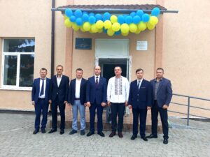 У Буському районі відкрили оновлений навчальний заклад (фото)