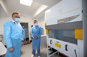 В міській комунальній лікарні Львова створили надсучасну вірусологічну лабораторію