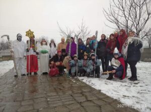 На Бущині різдвяні вертепи мандрують з хати до хати (фото)