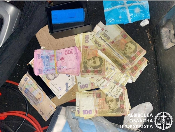 Повідомлено про підозру львів’янину, який виготовляв та торгував фальсифікованими «антисептиками»