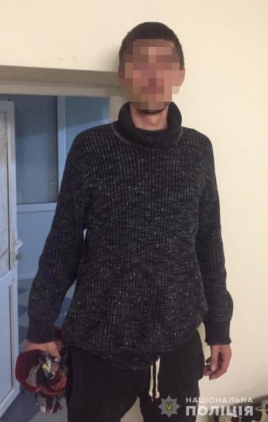 Поліцейські затримали зловмисника, підозрюваного у пограбуванні дитини у Львові
