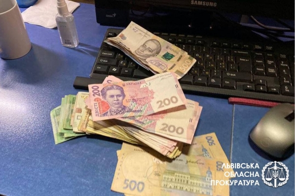 Гральний бізнес у м.Львові – 6 учасникам організованої злочинної групи повідомлено про підозру