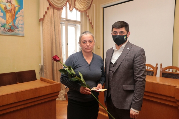 Віталій Загайний вручив звання «Матері-героїні» одинадцятьом жінкам з Львівщини