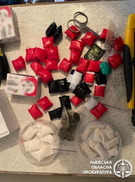 На Львівщині судитимуть групу осіб, яка займалася продажем наркотиків у Телеграмі