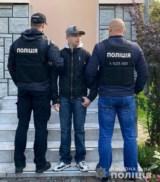 На Стрийщині поліцейські викрили зловмисника, який виготовляв та збував мешканцям району «амфетамін»