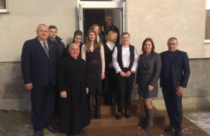 У Бібрській громаді 22 грудня трьом дітям-сиротам вручили ключі від власного житла