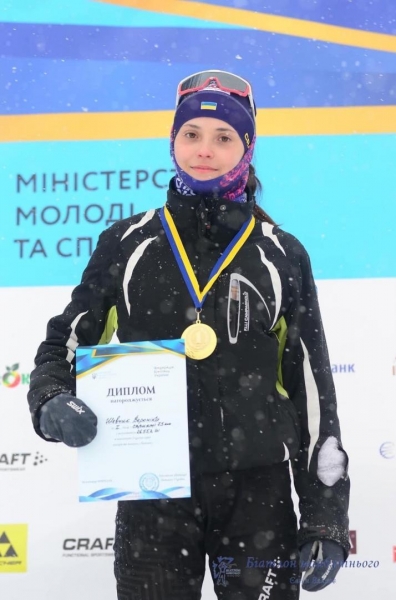 Вероніка Шевчик стала чемпіонкою України з біатлону серед юніорів