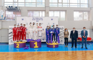 Сборная Украины завоевала бронзовую медаль этапа Кубка мира по фехтованию