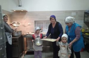 В невеличкому селі на Золочівщині виготовили понад 2 тисячі м’ясних консервацій для військових