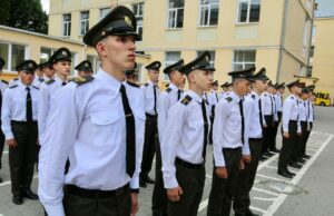 Випускниками Львівського ліцею імені Героїв Крут стали 136 курсантів (фото)