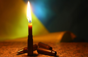 Львівщина провела в останню путь Героя України Василя Єстеферова