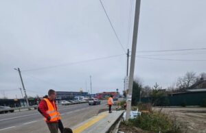 У Підрясному облаштовують нові зупинки громадського транспорту