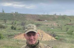 (Українська) У бою поблизу Черкаського загинув 43-річний захисник із Добромиля Сергій Слесаренко