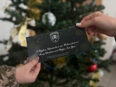 Прикордонники Львівщини вітали подорожніх зі святами