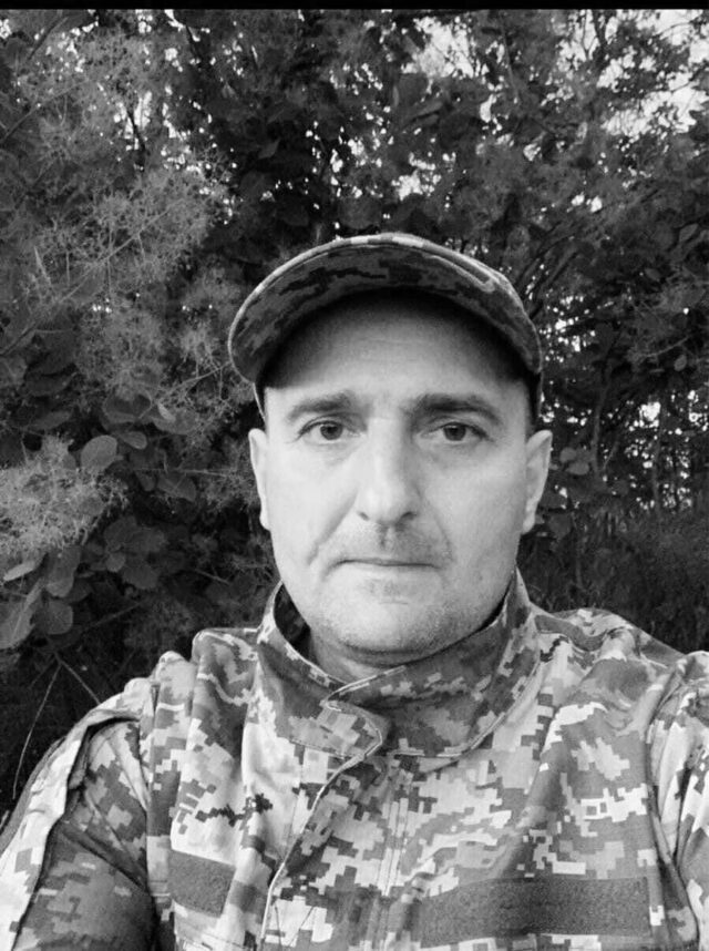 Антон Мельник