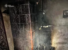 (Українська) Львів: на пожежі врятовано жінку