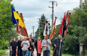 У Малечковичах попрощалися із захисником Романом Лозинським
