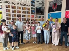 Вісьмом жінкам зі Стрийщини вручили відзнаки «Мати-героїня» Вісьмом жінкам зі Стрийщини вручили відзнаки «Мати-героїня»