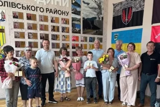 Вісьмом жінкам зі Стрийщини вручили відзнаки «Мати-героїня»