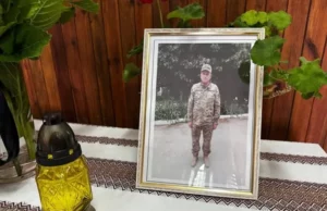 У Верчанській гімназії відкрили меморіальну дошку Андрію Поповичу У Верчанській гімназії відкрили меморіальну дошку Андрію Поповичу