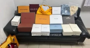 На кордоні у «Краківці» та «Шегинях» затримали брендові товари без декларування