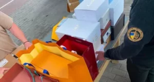 На кордоні на Львівщині виявили брендові незадекларовані товари на 1,5 млн грн